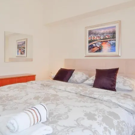 Beautiful In With Wifi * Zadar