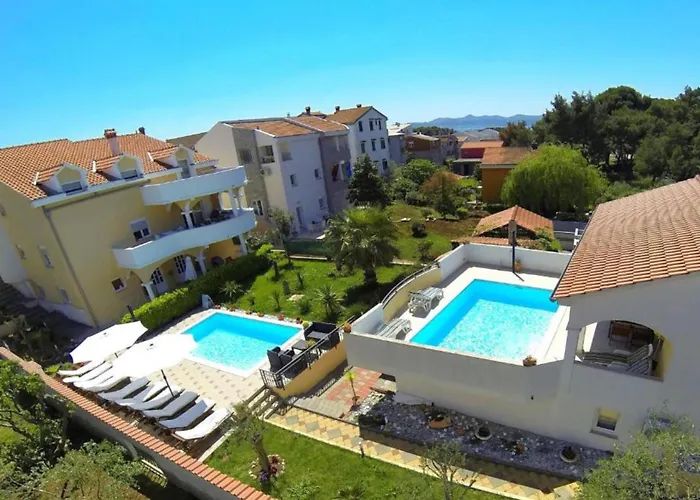 Beautiful In With Wifi זאדאר